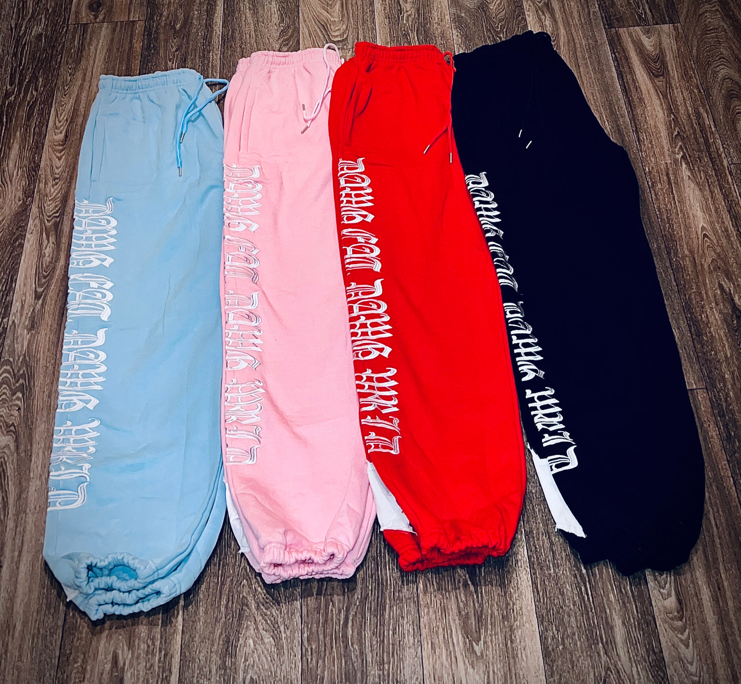 DED WORLD “Dawg” Sweats